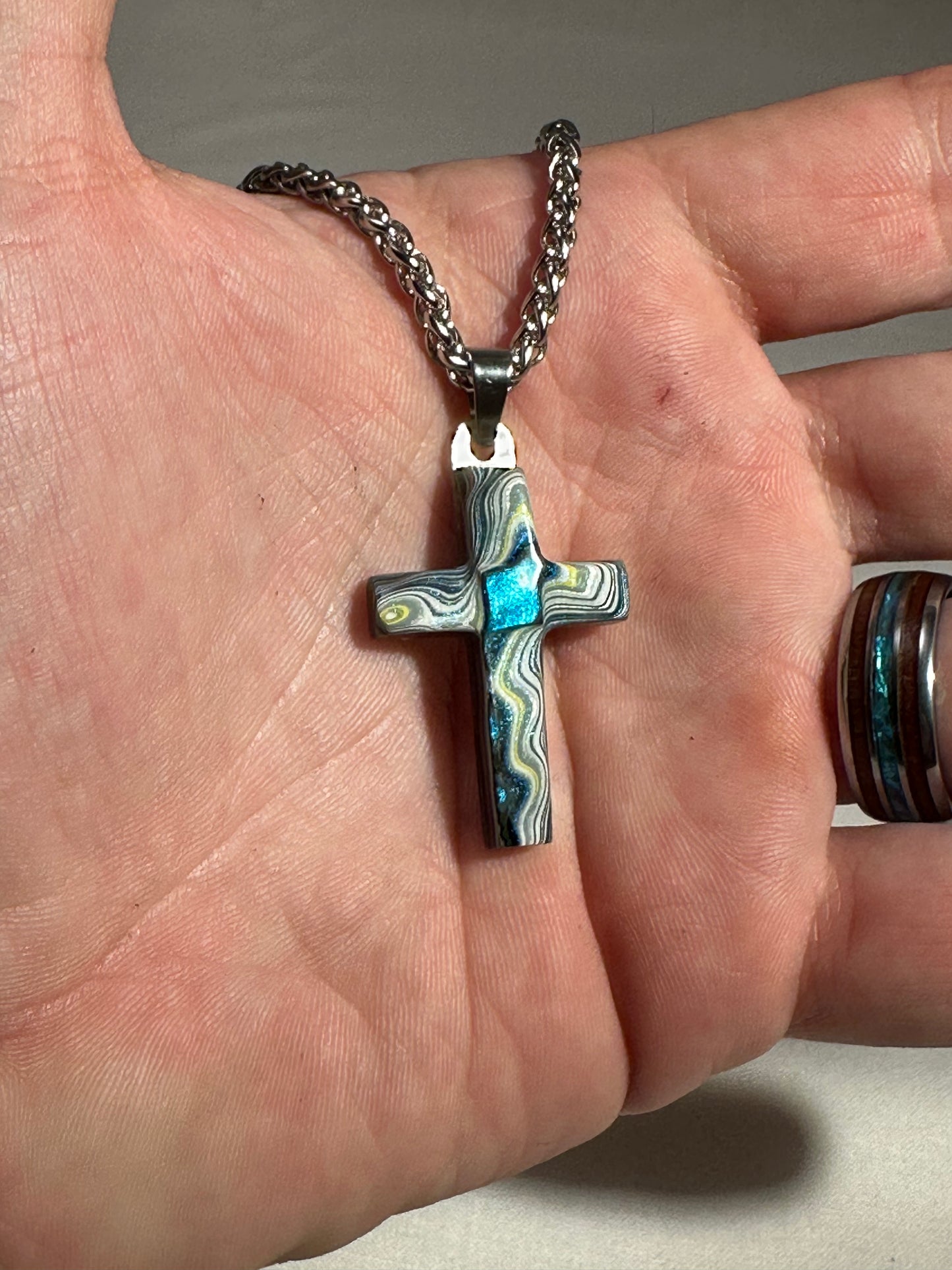 Fordite Cross "Abdi"