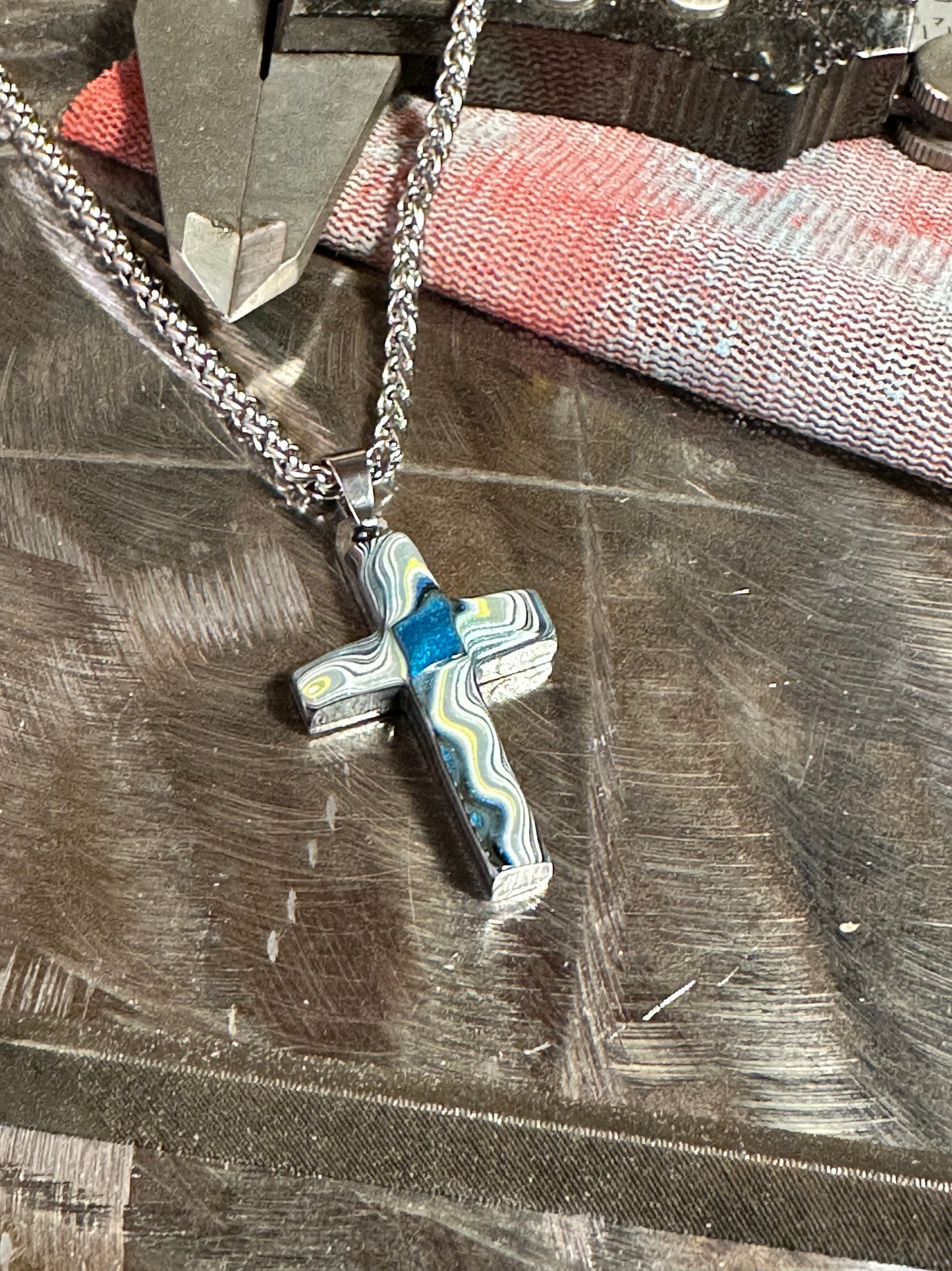 Fordite Cross "Abdi"