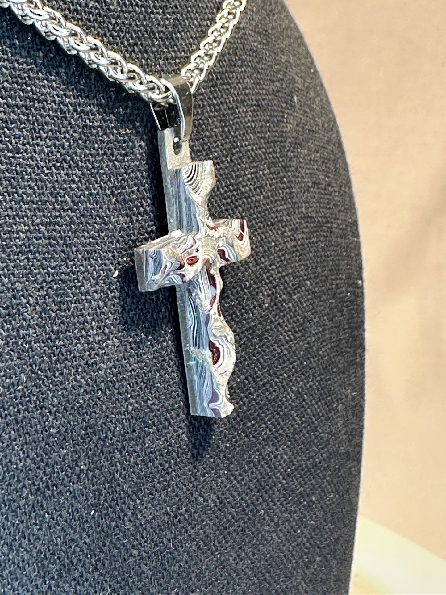 Fordite Cross "Abishai"