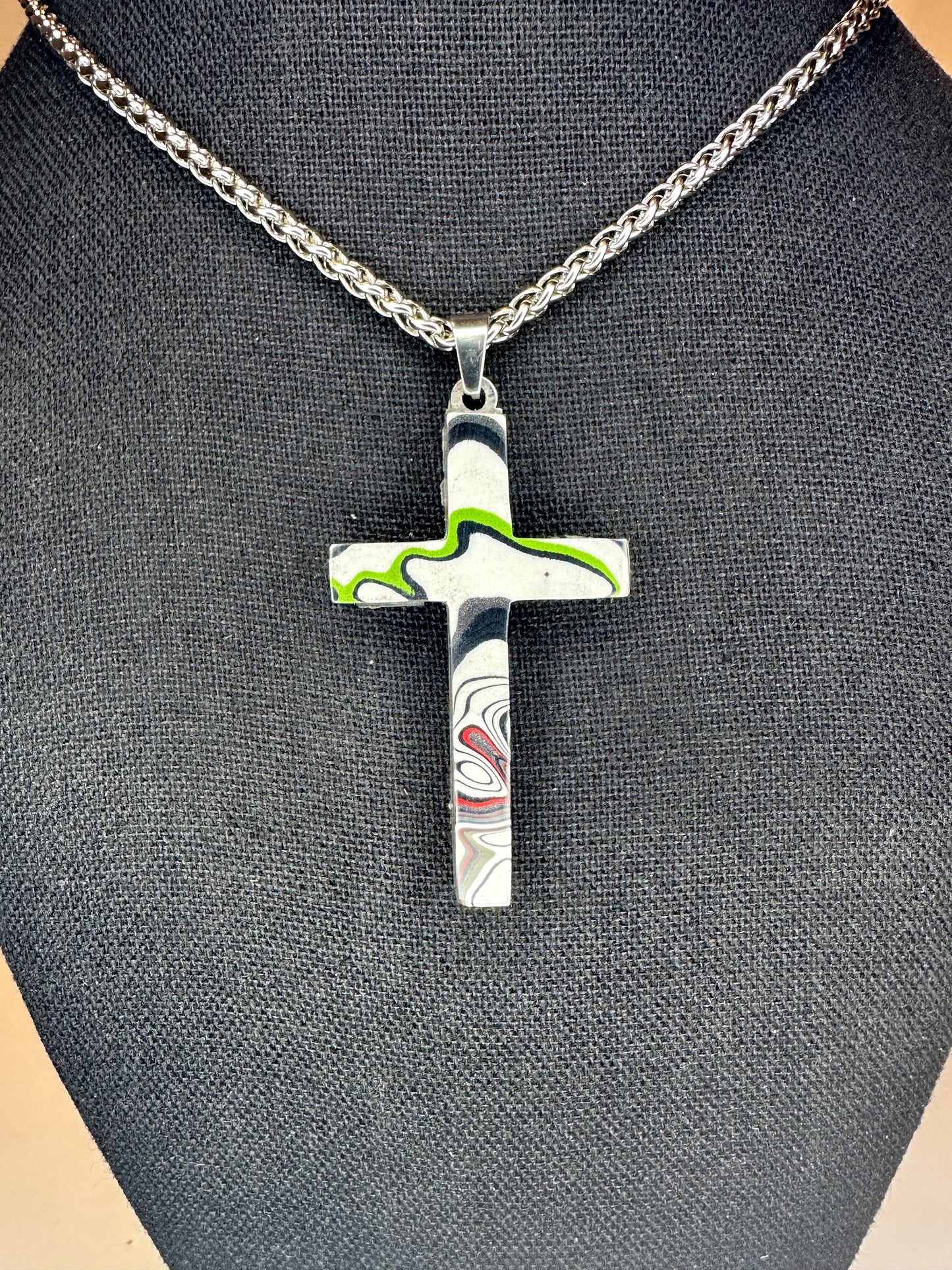 Fordite Cross "Adam"