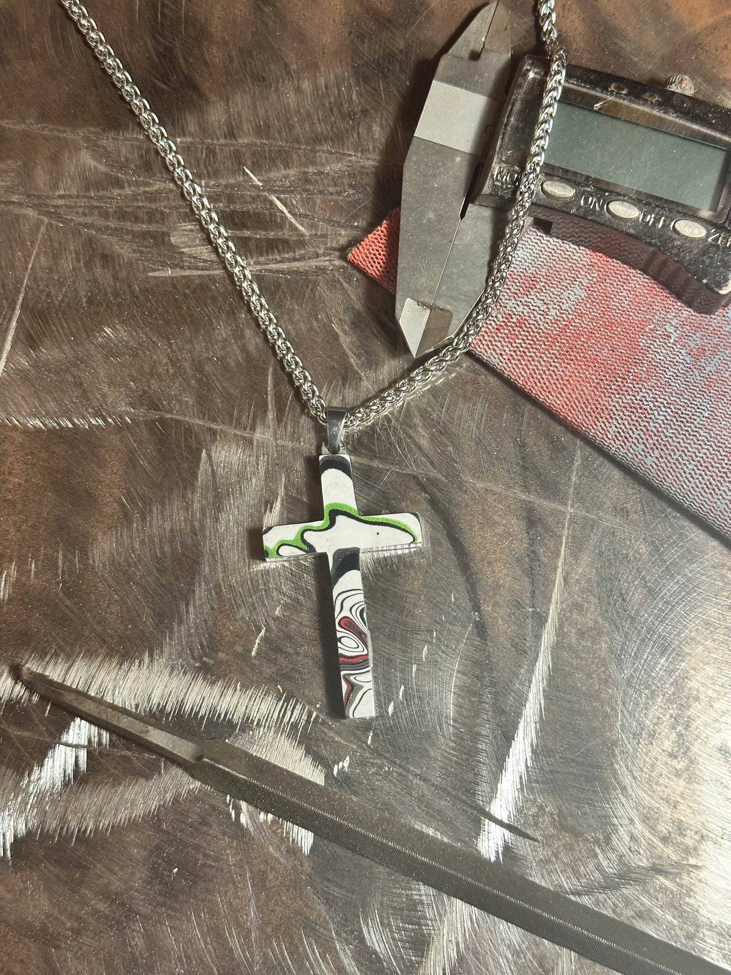 Fordite Cross "Adam"