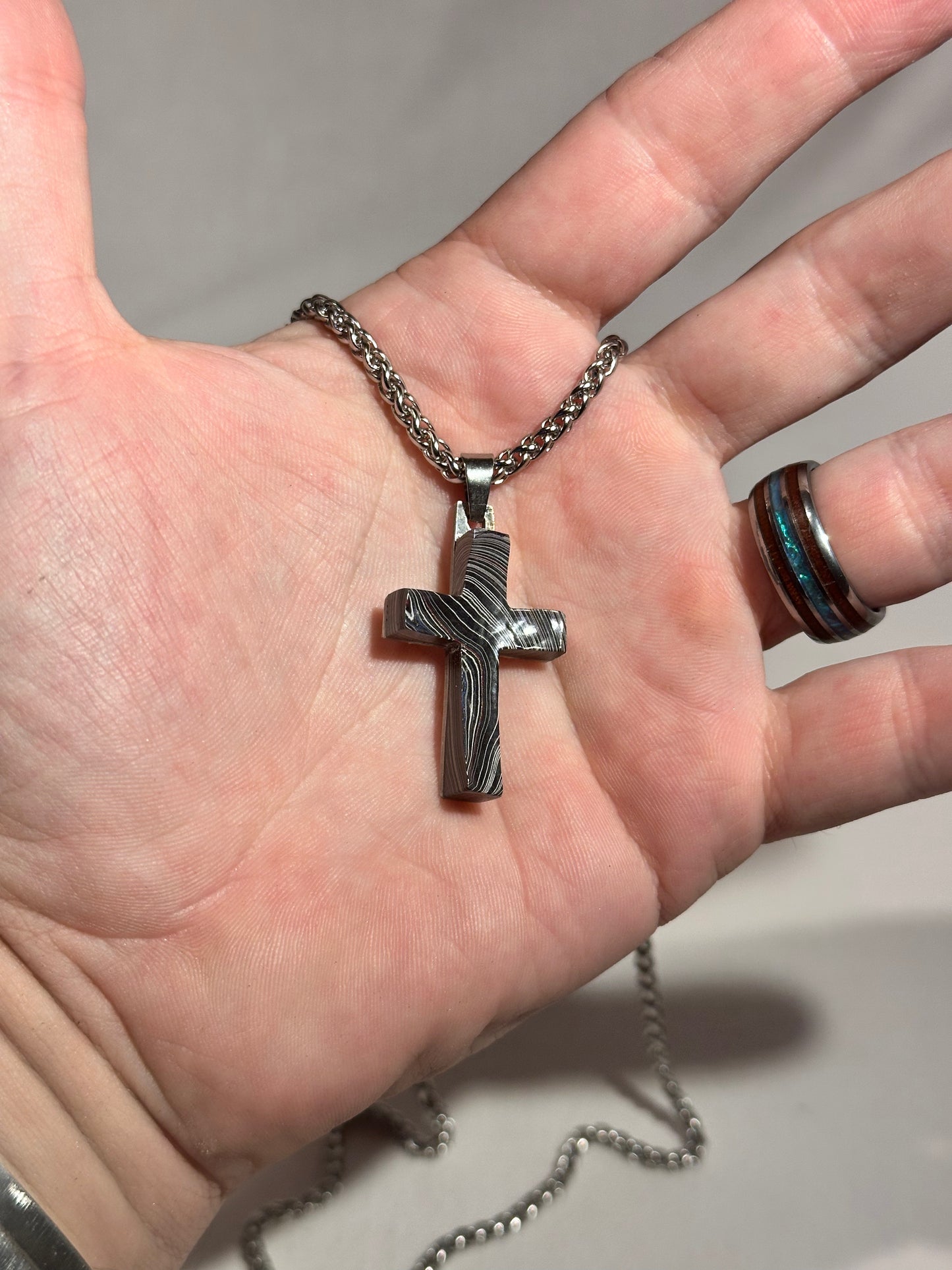 Fordite Cross "Adlai"