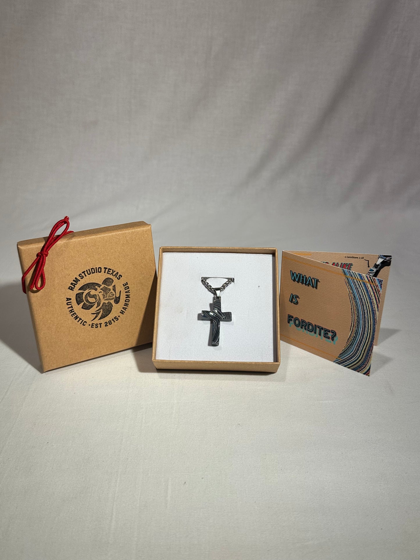 Fordite Cross "Adlai"