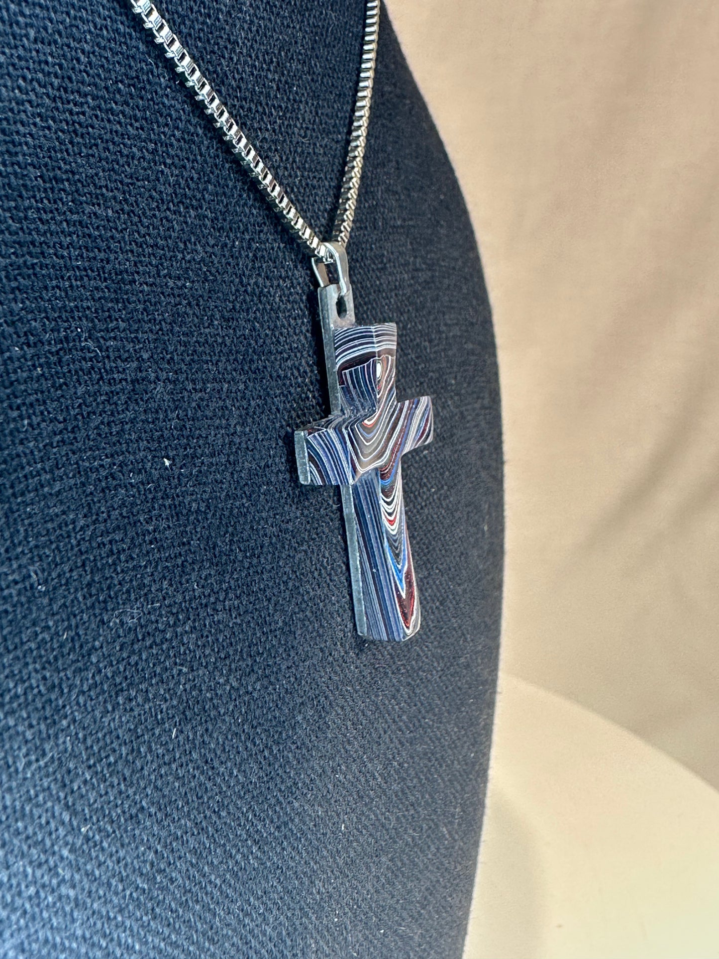 Fordite Cross "Alexander"