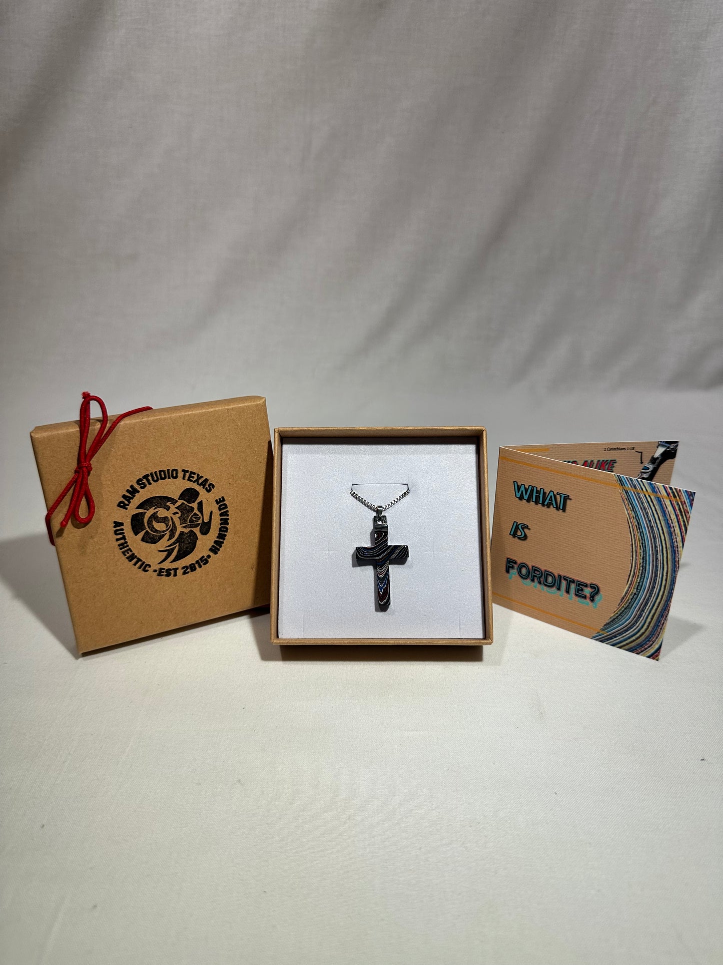 Fordite Cross "Alexander"