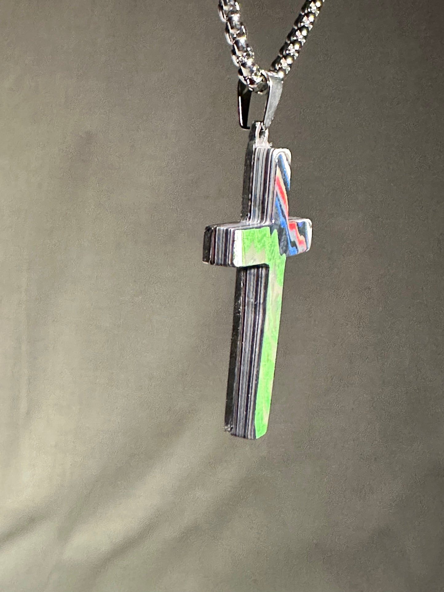 Fordite Cross "Andrew"